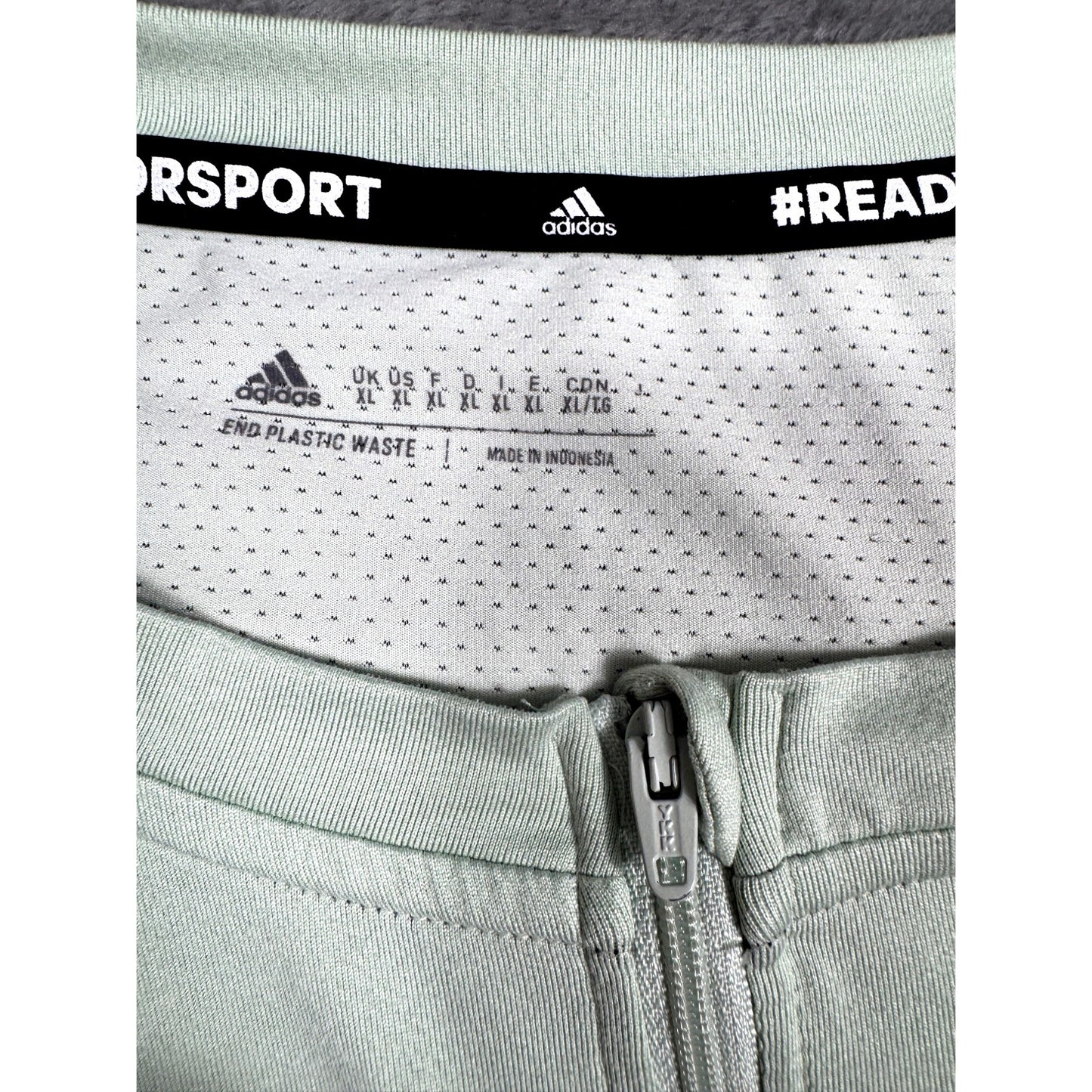 Adidas Long-Sleeve AEROREADY Quarter-Zip Performance Shirt Light Green Size XL Lightweight & Breathable Material
