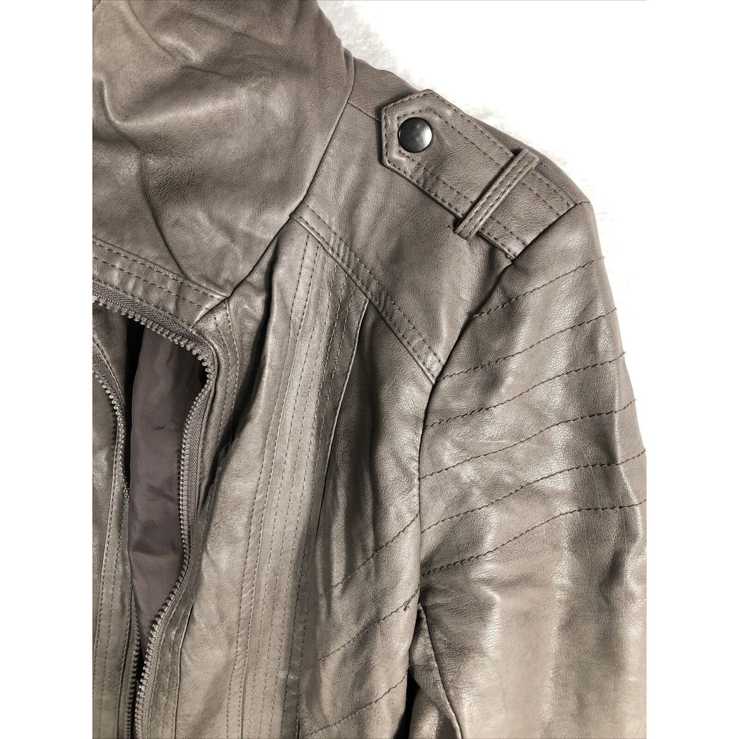 Xhilaration Brown Jacket  Women’s Coat Adult Size Medium