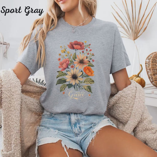 Grow with Grace Floral Women's T-Shirt | Vintage Botanical Wildflower Graphic Tee for Plant Lovers