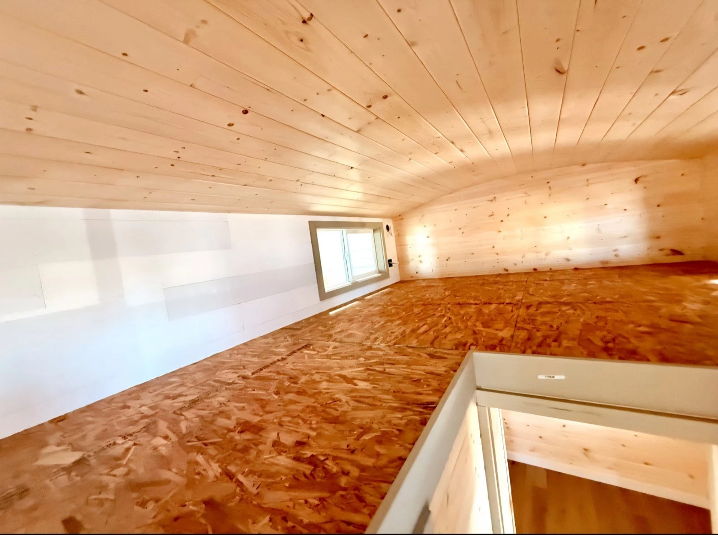 Tiny house for sale on wheels 9 x 30 MODERN BUNGALOW 2 BEDROOM  READY TO SHIP