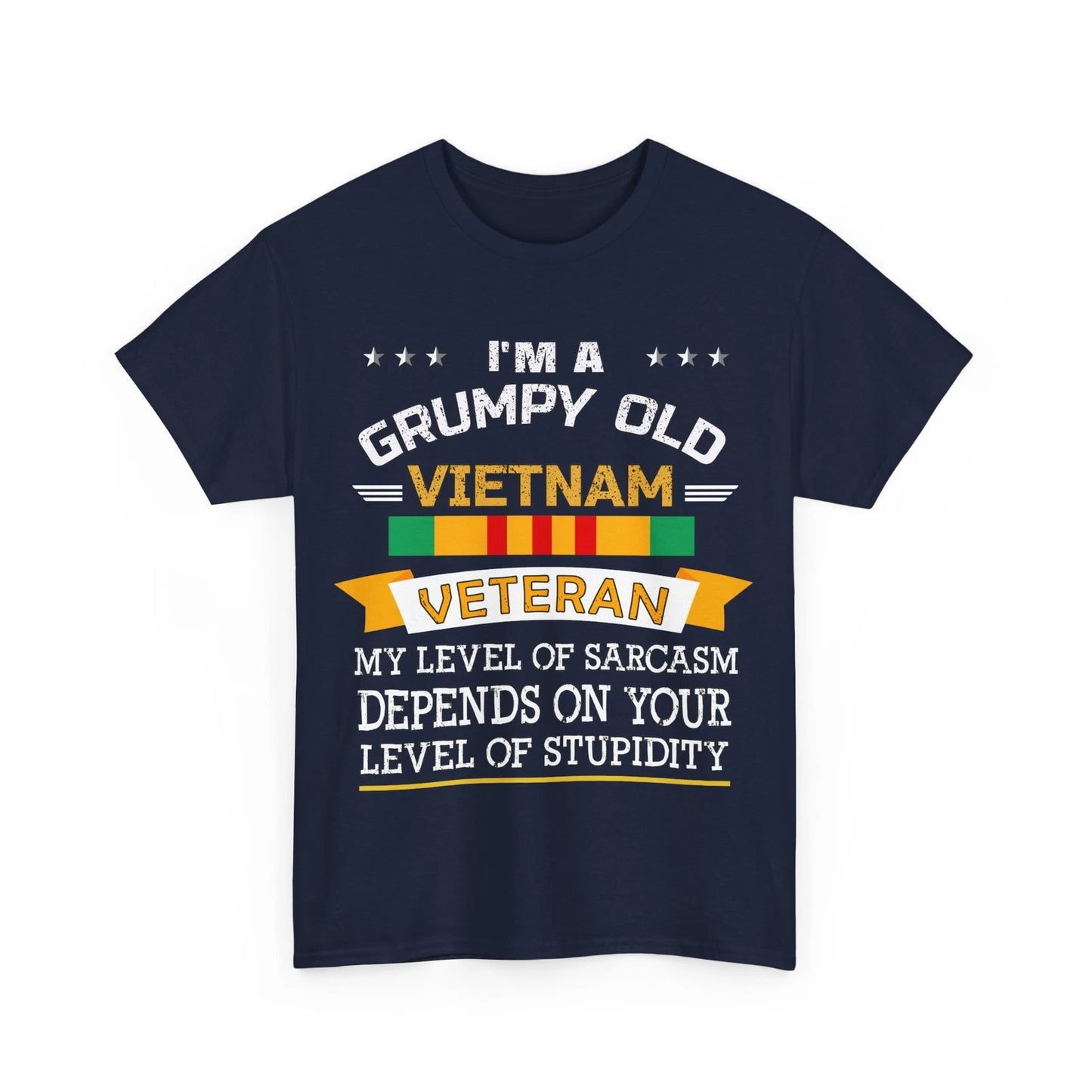 Veterans Day Shirt, Grumpy Old Vietnam Veteran Dad Men T-Shirt
