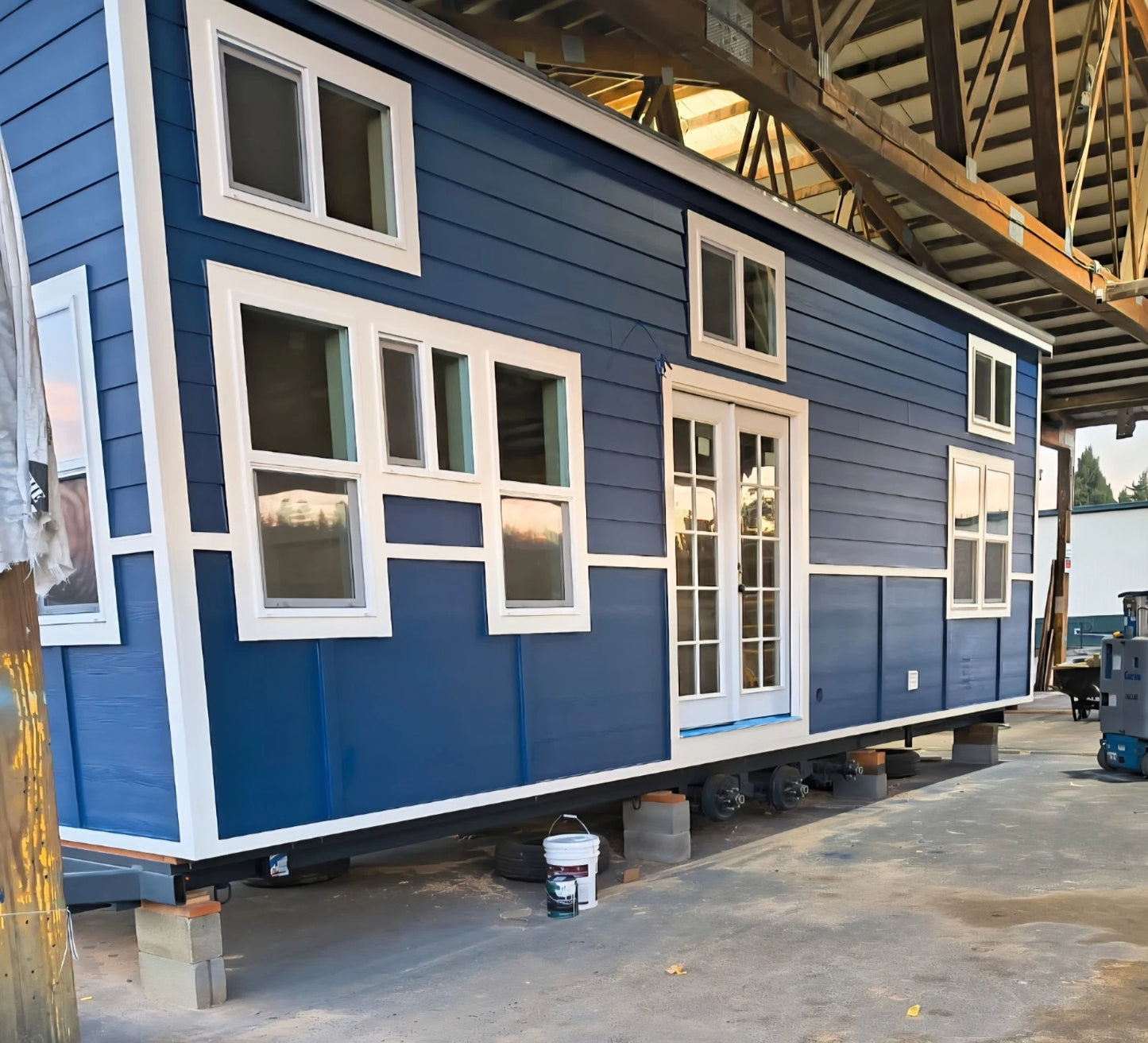 Tiny house for sale on wheels 9 x 30 MODERN BUNGALOW 2 BEDROOM  READY TO SHIP