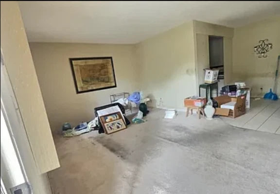 Condominium apartment for sale