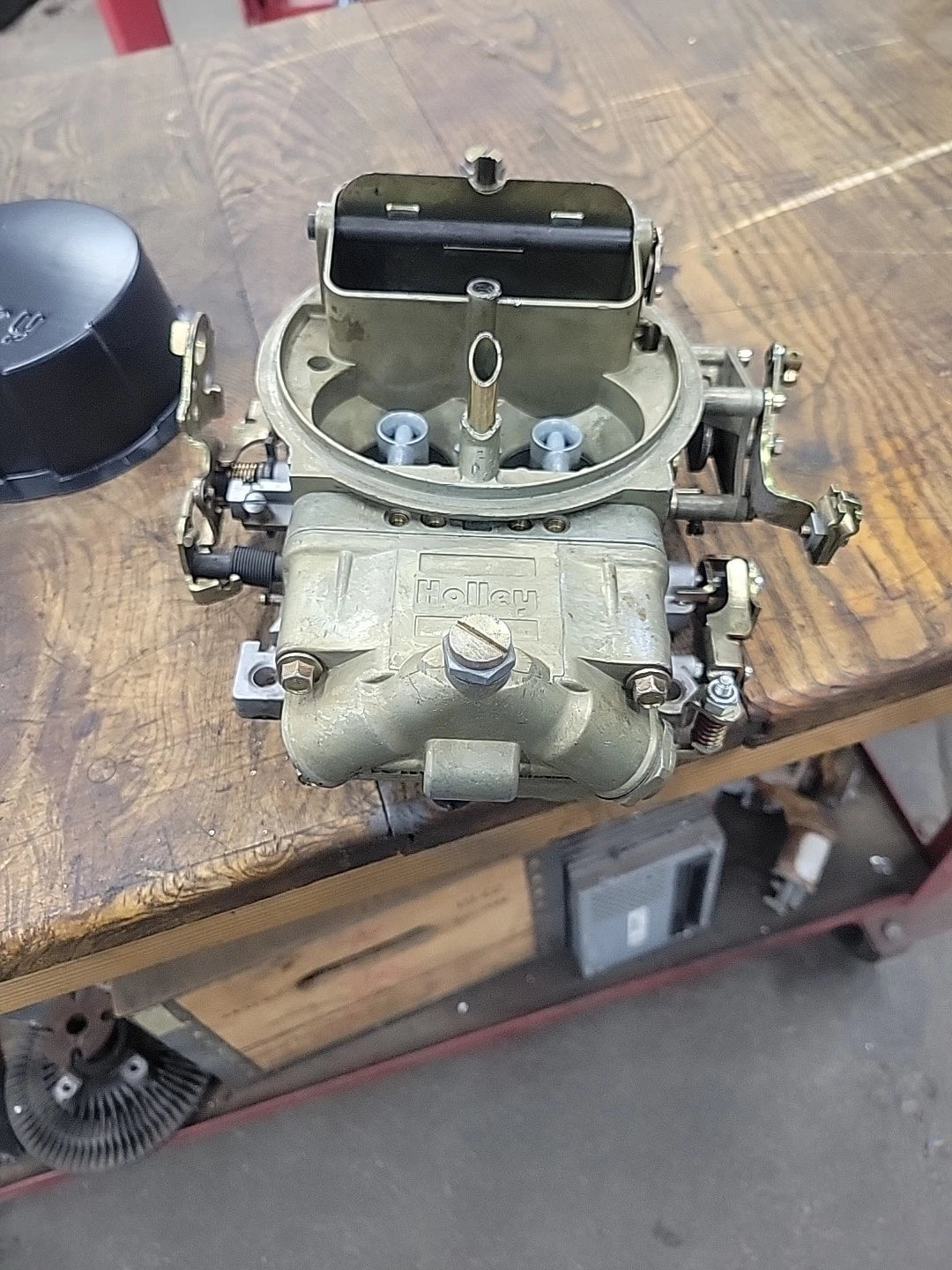Nice Holley 4777-7 4777 650 CFM Double Pumper Carburetor Mechanical Secondaries