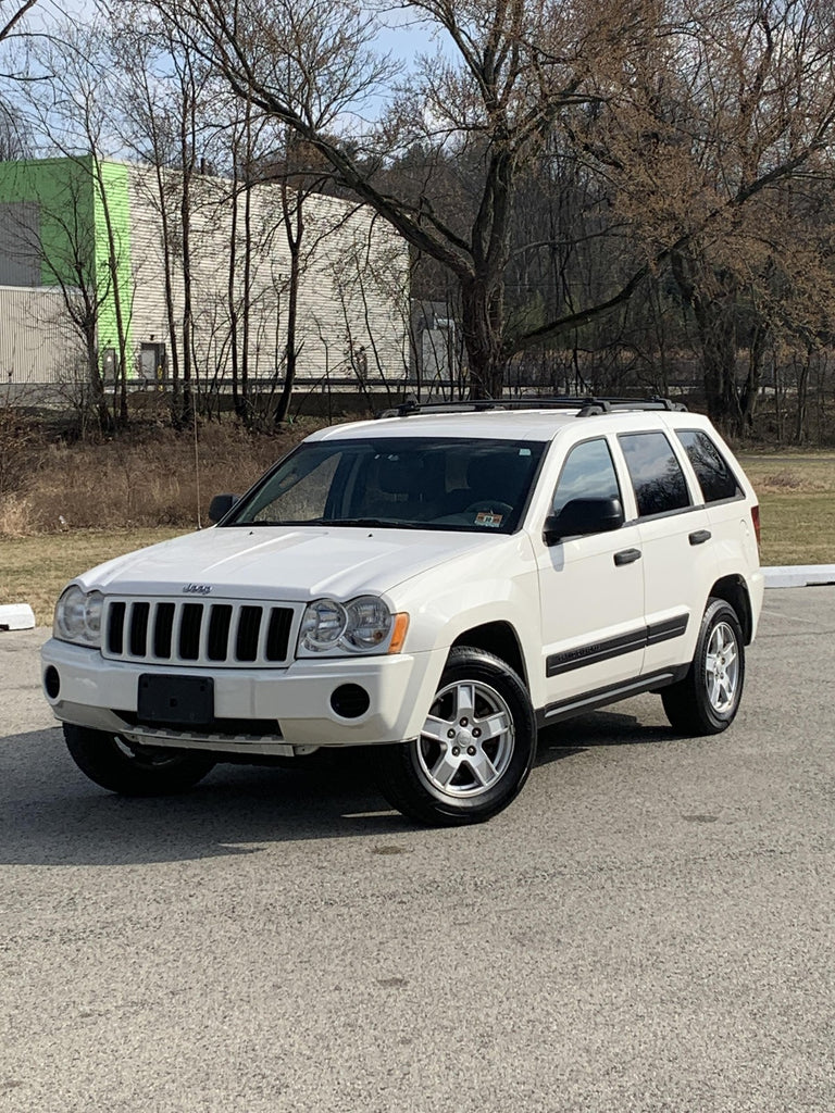 2005 Jeep Grand Cherokee 4WD LAREDO 4X4 LOW 88K MILES LIBERTY COMPASS