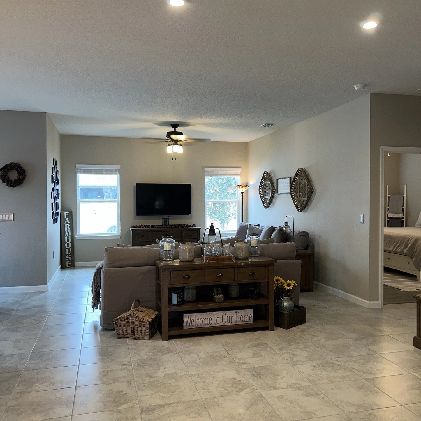 Mount Dora FL 32757 Corner Lot 3BR/2BA 2017 SqFt 2-Car Gar | MLS O6365215
