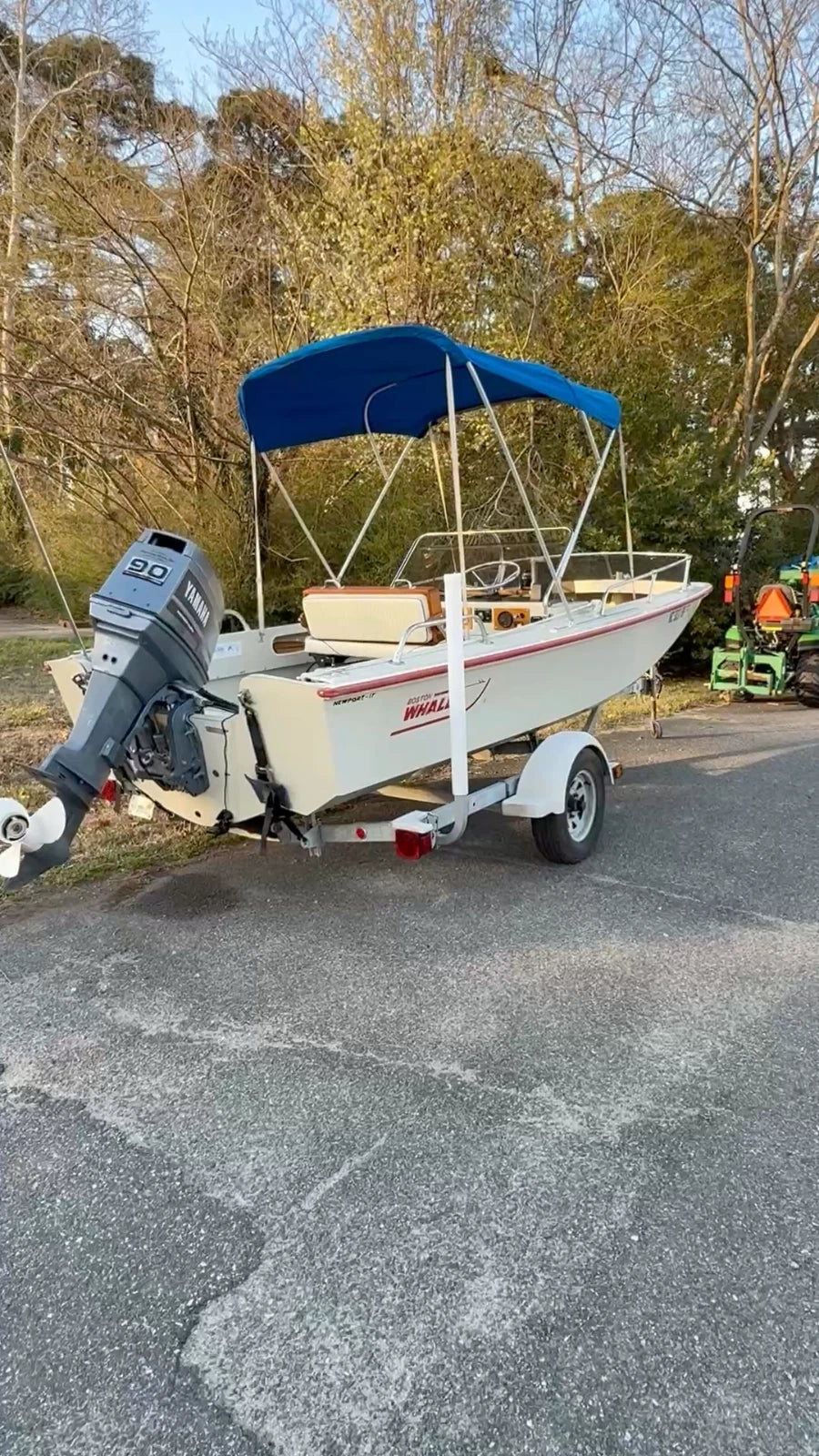Boston Whaler Newport  - Another Exceptional York County Marine Whaler!