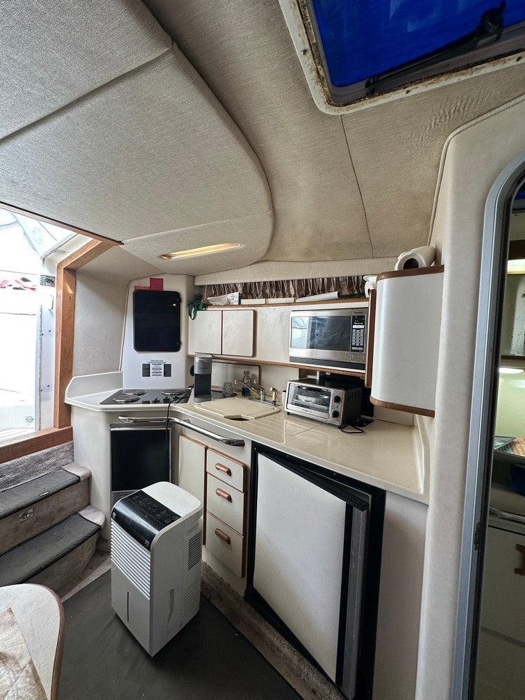 1994 37 Sea Ray Express Cruiser