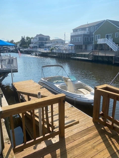 2000 Sea Ray Sundeck 210SD Runabout Boat i/o 400HP Gas