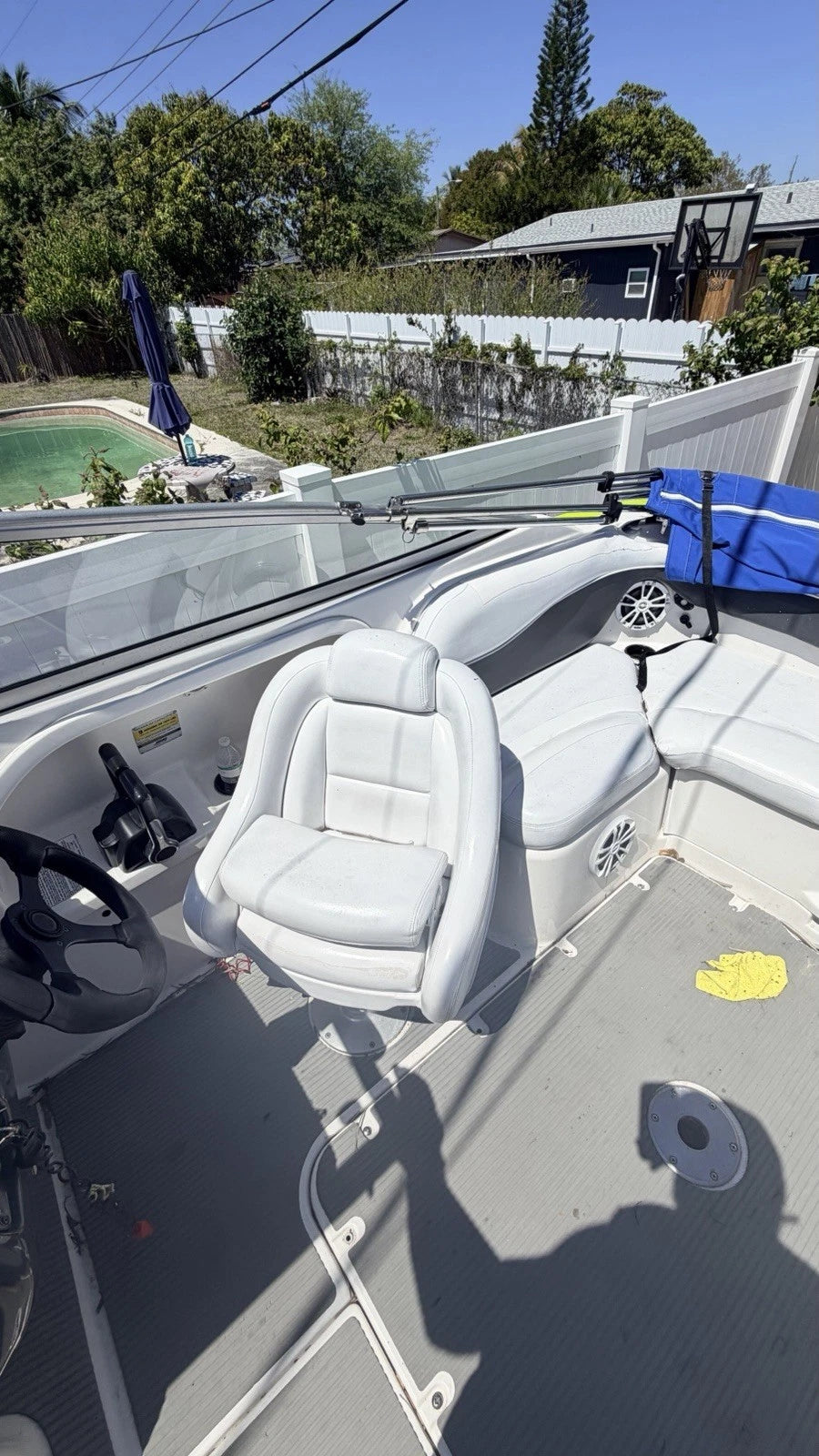 Yamaha SX210 Jet Boat for 9 People, 2 Yamaha 1.8 Engines, In Excellent Condition