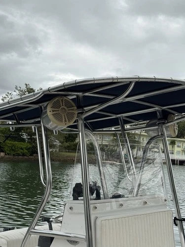 1984 Dusky Marine 22’ Center Console – Evinrude 200HP – Solid Classic Hull