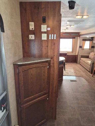 2012 KEYSTONE HORNET HIDEOUT PLATINUM CAMPER TRAILER 31RLDS
