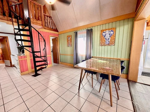5 Night Stay In Vacation Community on Lake Louisa   25 Mins to Disney!