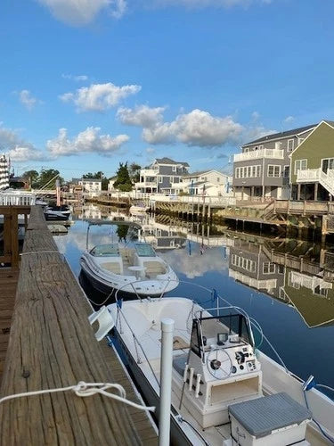 2000 Sea Ray Sundeck 210SD Runabout Boat i/o 400HP Gas