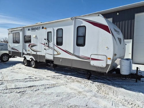 2012 KEYSTONE HORNET HIDEOUT PLATINUM CAMPER TRAILER 31RLDS