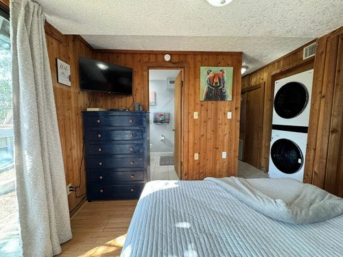 5 Night Stay In Vacation Community on Lake Louisa   25 Mins to Disney!