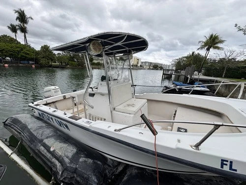 1984 Dusky Marine 22’ Center Console – Evinrude 200HP – Solid Classic Hull