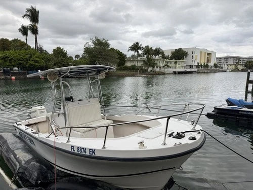 1984 Dusky Marine 22’ Center Console – Evinrude 200HP – Solid Classic Hull